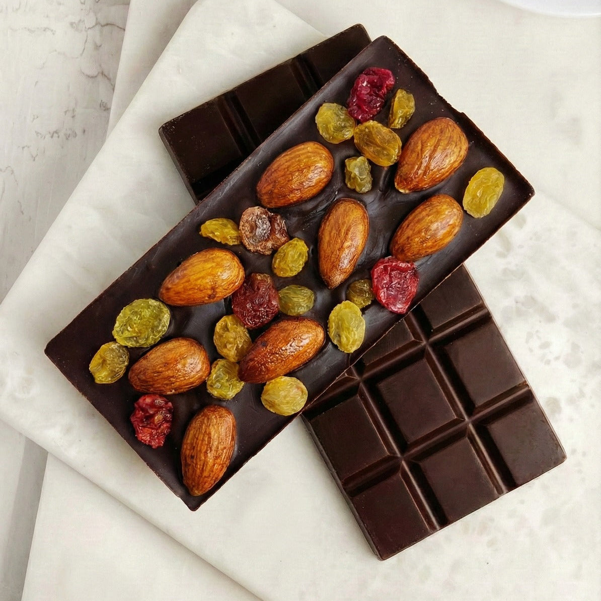 DARK BELGIAN CHOCOLATE WITH ALMOND AND DRIED FRUITS